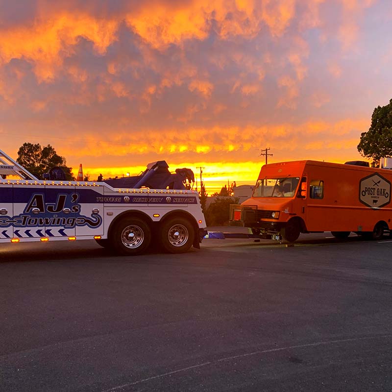 Heavy Duty Towing In Galt | Aj'S Towing